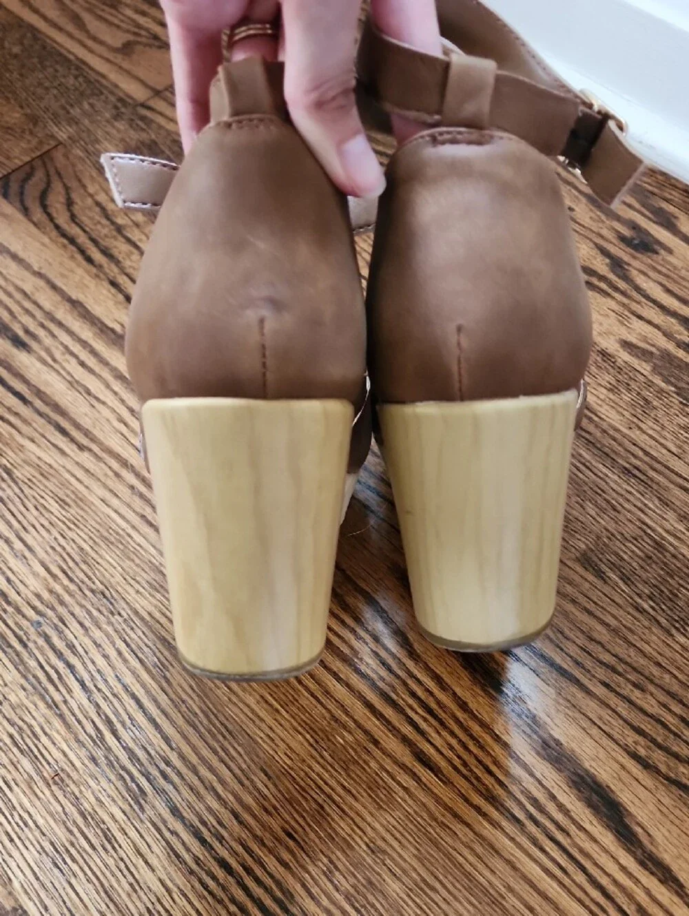 Dr. Scholls super cute